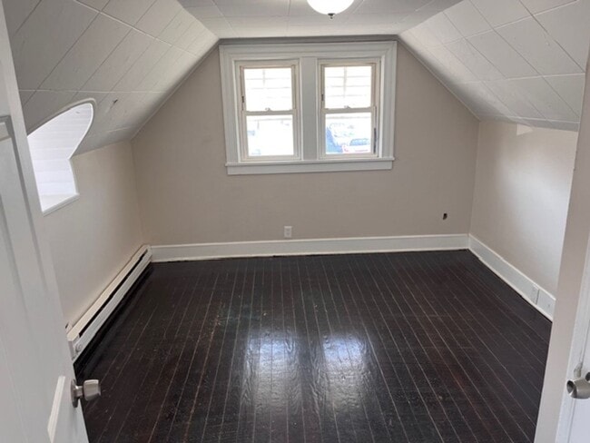 Photo - 4 Bed - 1.5 Bath - Single Family Home in Lorain