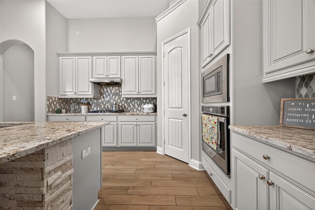 Photo - 18719 Evanhale Bend Dr