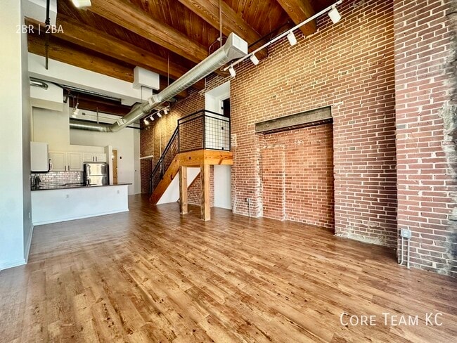 Photo - 202 W 5th St Unit 105