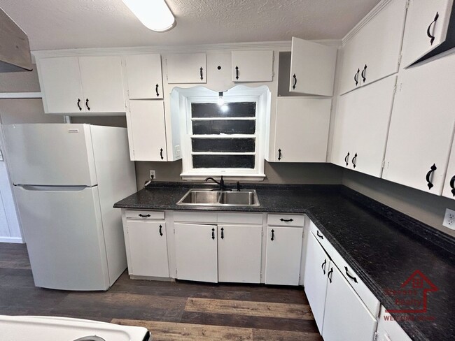 Photo - 2811 NW 21st Pl