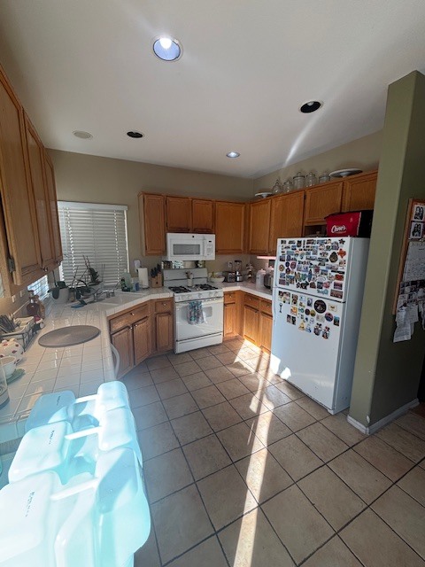 Kitchen - 10033 Kika Ct