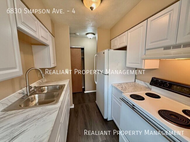Photo - 6830 Simpson Ave Unit 4