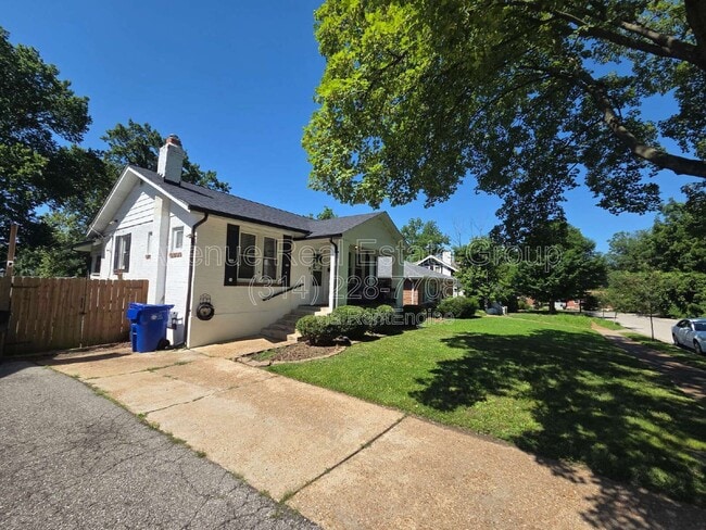 Photo - 7534 Milan Ave