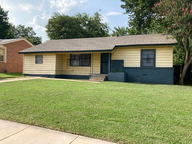 Photo - 4325 Forbes St