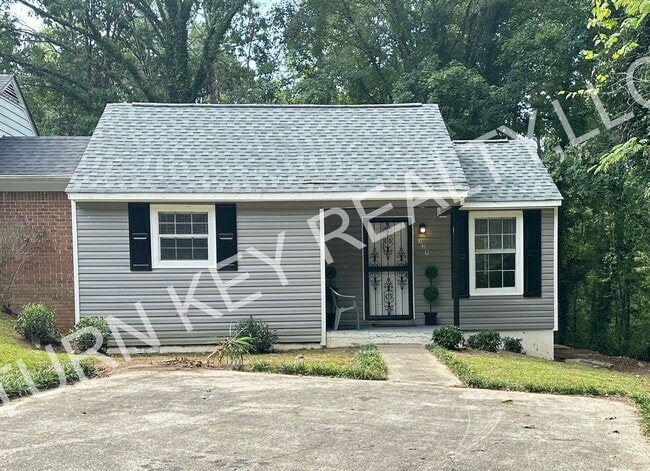 Building Photo - Townhome for rent in Valley Crest Birmingham