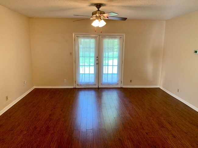 Photo - Full of Character and Ready for Its Glow-Up in South Austin!