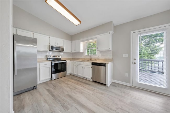 Photo - 165 N Rome Dr