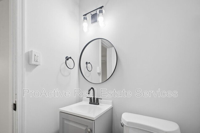 Photo - 2065 E Ocean View Ave