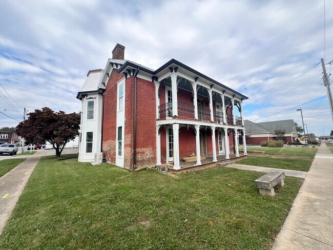 Photo - 301 N Main St Unidad 202