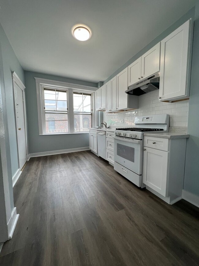 Photo - Fully Renovated Lower Allston 3 Bed on Hooker St for 5/1.  Porch, Laundry in Unit, Yard