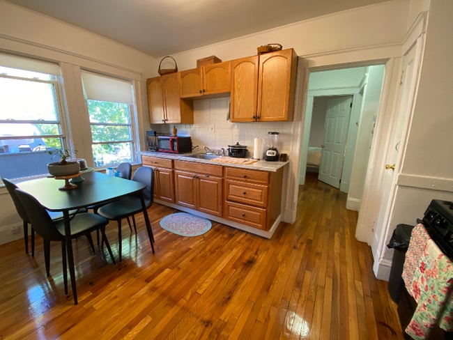 Building Photo - 524 Hyde Park Ave Unit 6 Rental