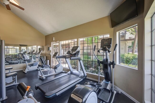 Photo - Emerald Court Apartment Homes