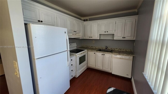 Photo - 419 Saxony Way Unit 419