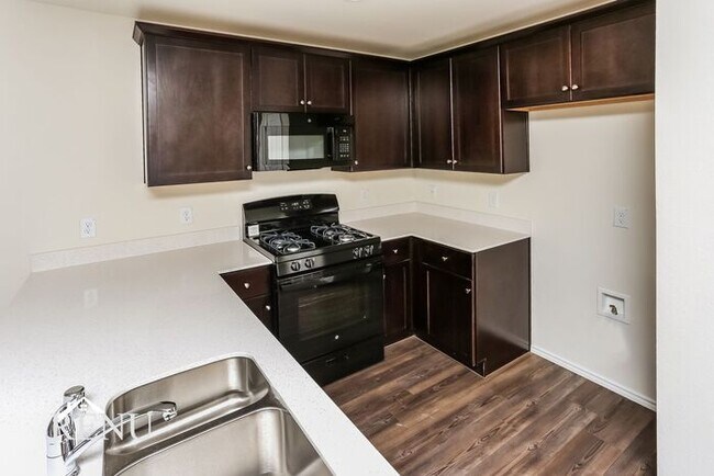 Photo - 4115 Wintergreen Dr