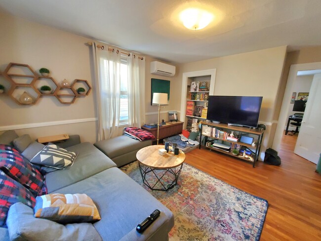 Photo - 23 White Pl Unit 3