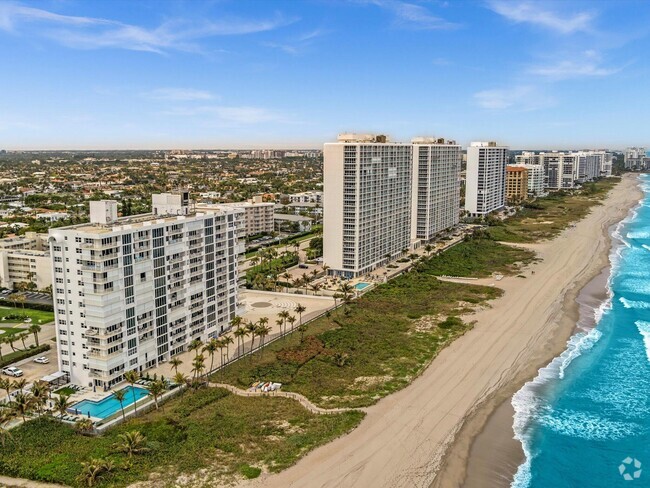 Building Photo - 3000 S Ocean Blvd Unit 1504 Rental
