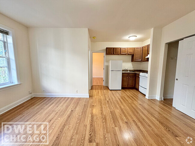 Building Photo - 2606 N Kimball Ave Rental