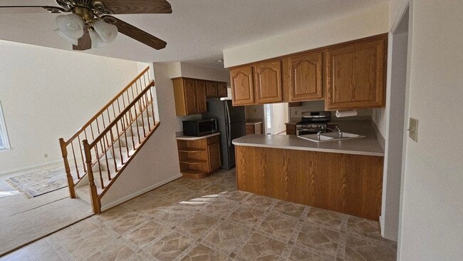 Photo - 7230 Wotton Rd
