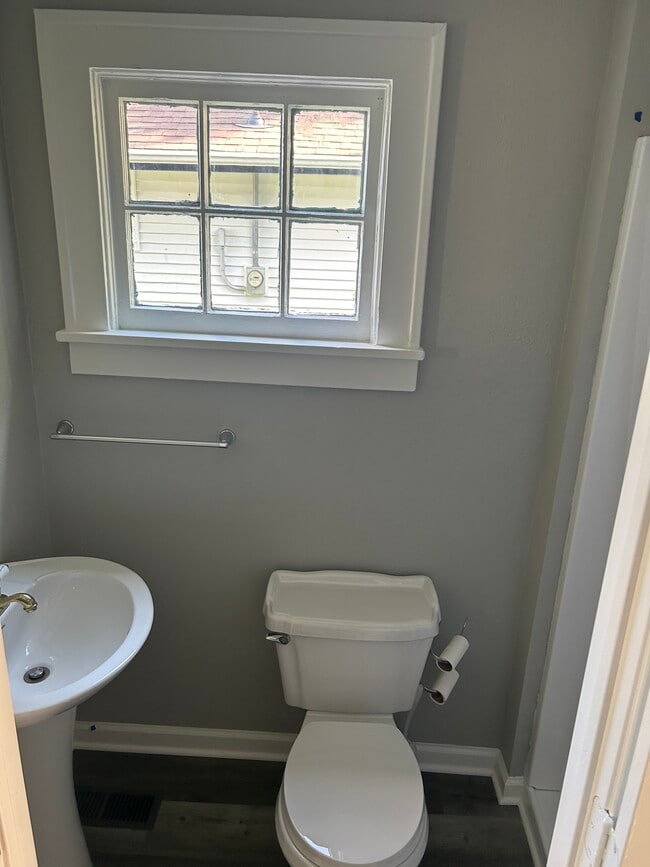 Photo - 4114 Adams St