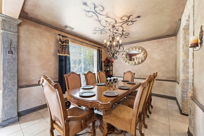Photo - 11823 Canyon Mills Dr