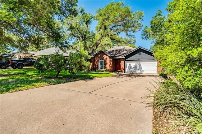 Photo - 6530 Needham Ln