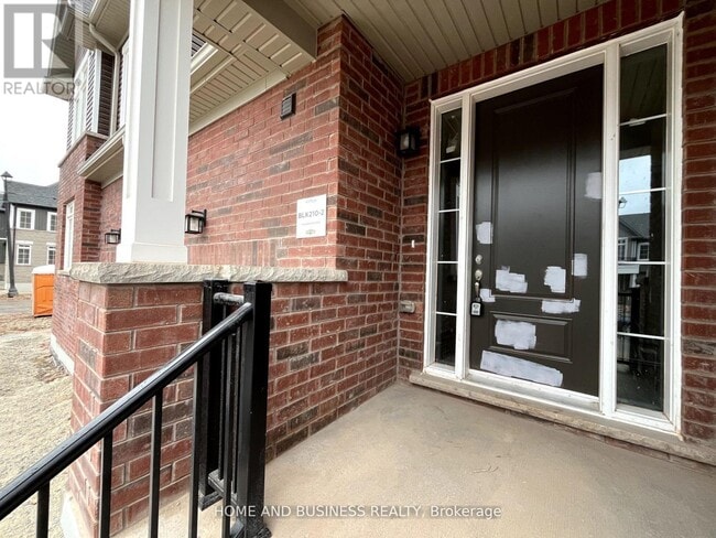 Photo - 104 Sanders Rd