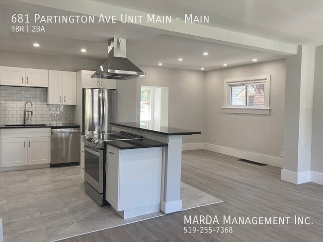 Photo - MODERN & SPACIOUS 3 BED/1.5 BATH HOME ! PLUS %60 HYDRO, GAS, WATER Unité Main