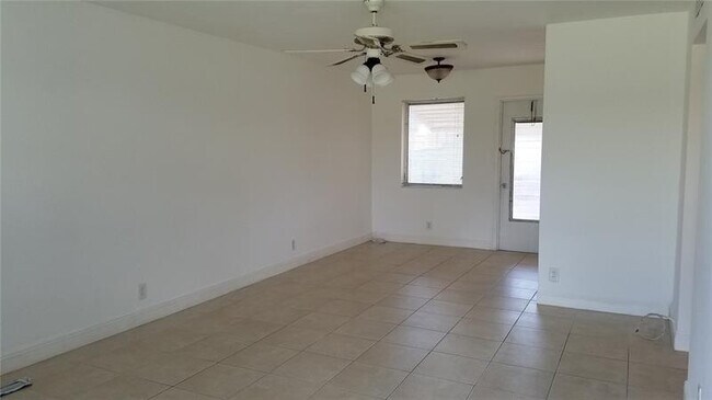 Photo - 2734 Fillmore St Unit 3-E