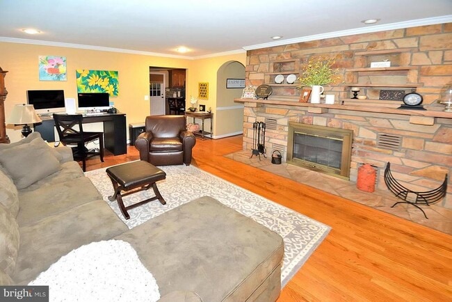 Photo - 24531 Arcola Mills Dr