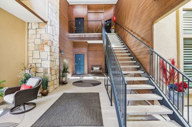 Photo - 300 San Gabriel Village Blvd