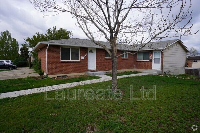 Building Photo - 4476 S Newton St Rental