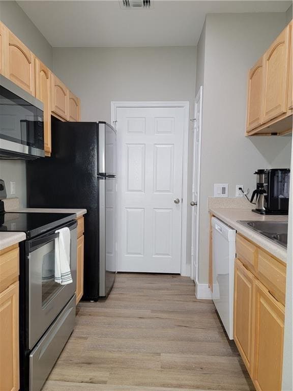 Photo - 12166 Metric Blvd Unit 353