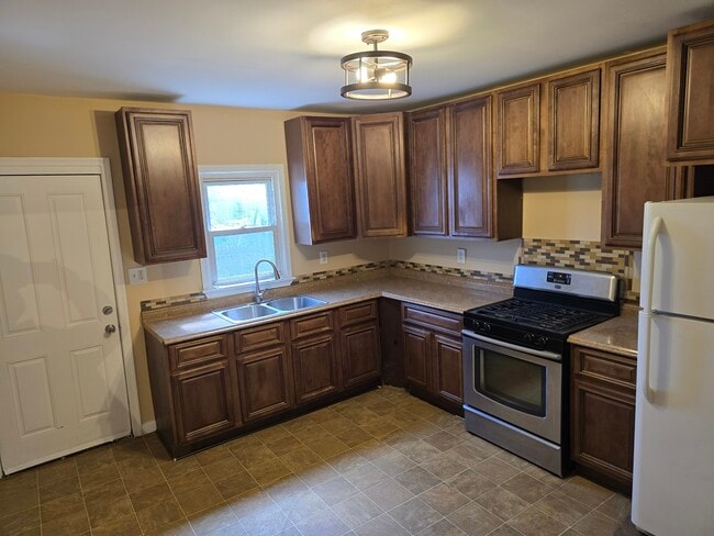 Photo - 402 N Franklin St