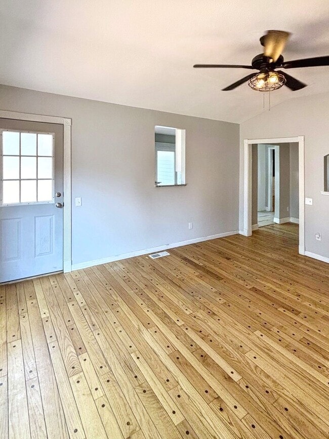 Photo - 813 Big Bend Woods Dr