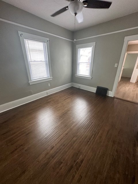 Photo - 308 W Scott St