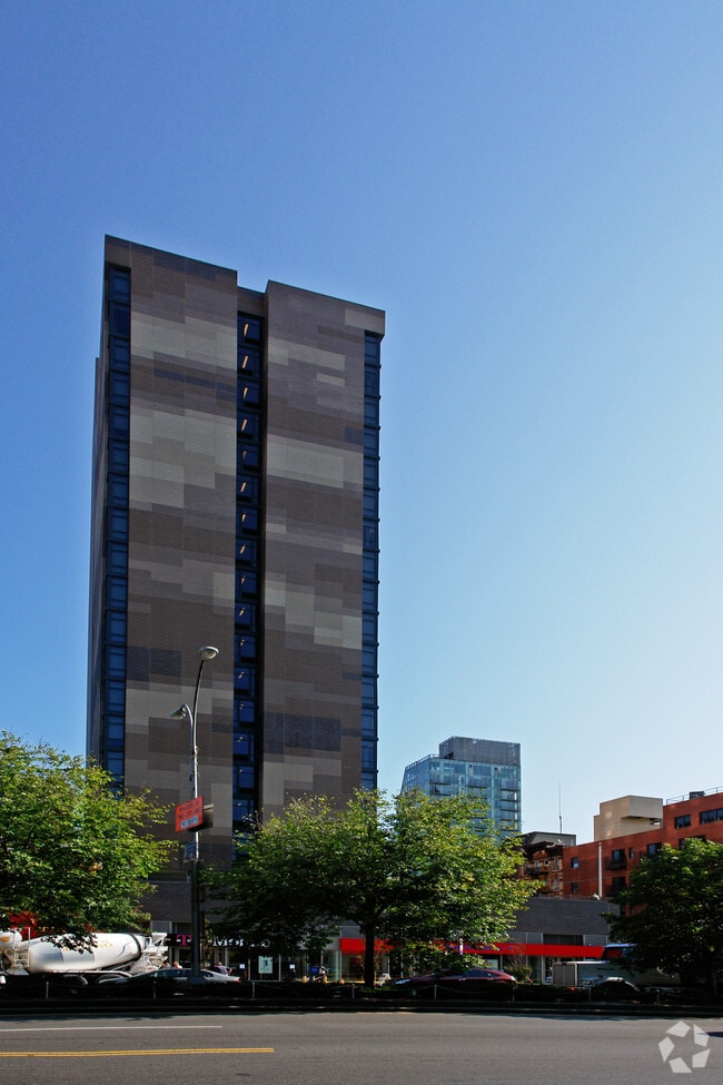 Photo - Ludlow Residence Hall