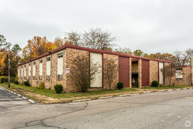 Bridgeport Manor Apartments