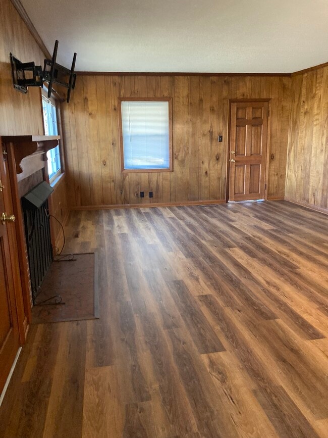 Door to open porch - 2227 Wildcat Creek Rd Unit A