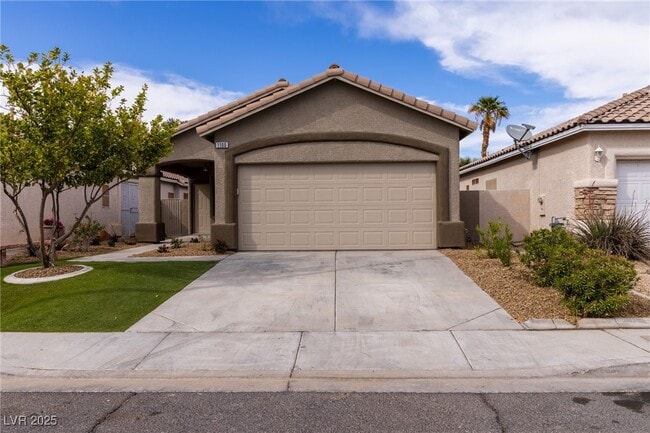 Photo - 1100 Warm Canyon Way House