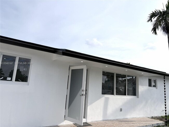 Building Photo - 14974 SW 298th Ter