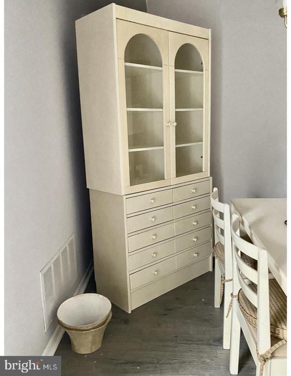 Photo - 7 Rockford Rd Unit E026