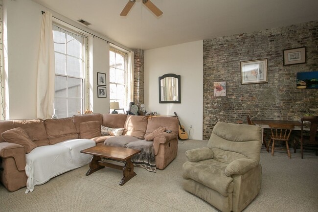 Photo - Charming Old City Apartments Unit 6