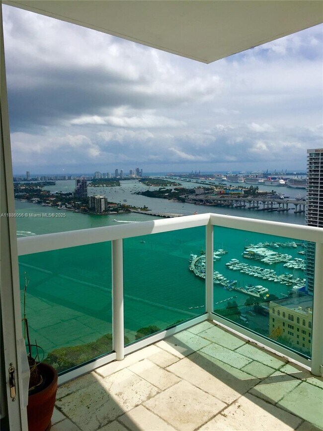 Photo - 1800 N Bayshore Dr Unit 1715