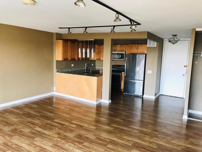 Photo - 5445 N Sheridan Rd Unit 1111