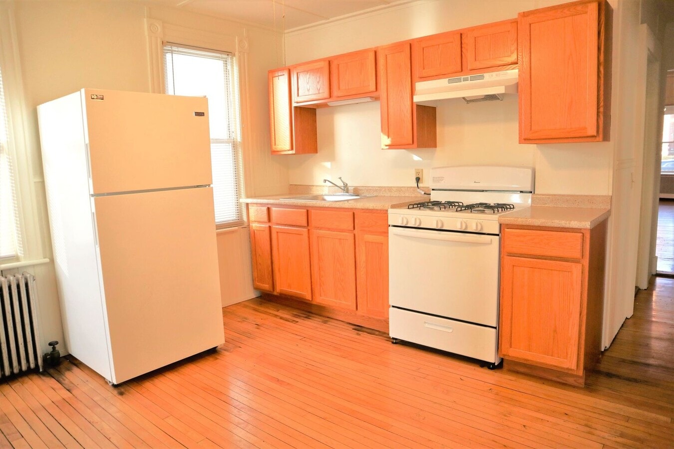 654/656 Tyler - 654/656 Tyler Apartment Unit 654
