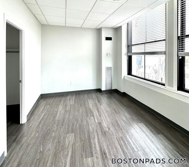 Photo - 507 Main St Apartment Unit 1104