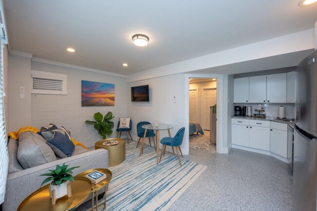 Building Photo - 1140 Simpson Ave Unit ID1309006P Rental