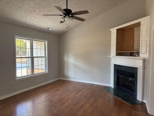 Photo - Beautiful home in Tucker Creek