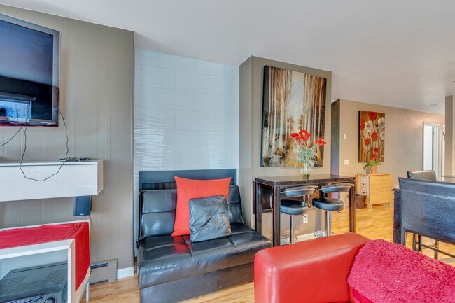 665 Columbus St E Unit SI ID1513966P