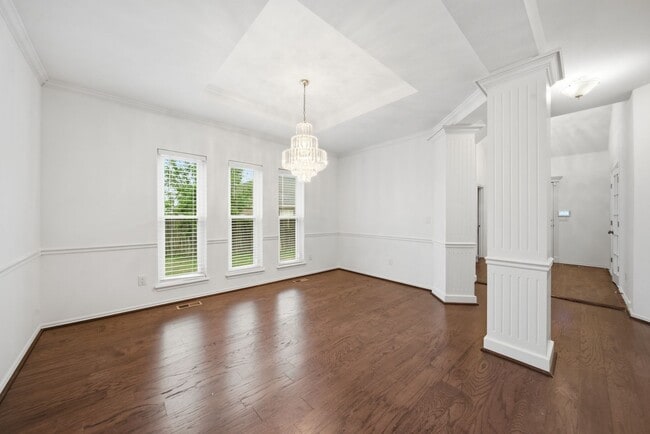 Photo - Spacious 5 Bedroom Home In Jenks West School District!